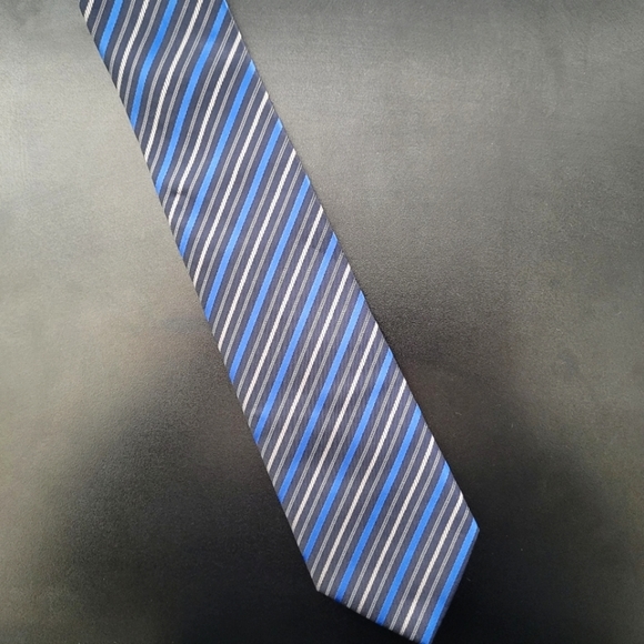 Royal Blue/Navy/Silver/Dark Gray Striped  Silk Tie - Picture 1 of 3